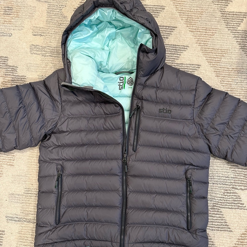 Stio Men’s Hometown Down Hooded - Large